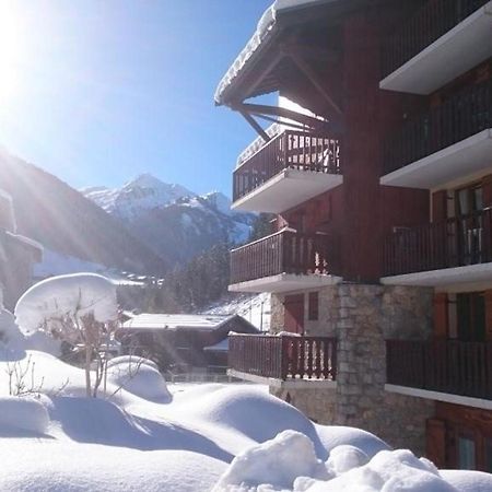 Appartement Cosy Pour 4, Au Coeur Du Village, Proche Des Pistes Et Avec Piscine Estivale - Fr-1-342-173 Arêches Kültér fotó